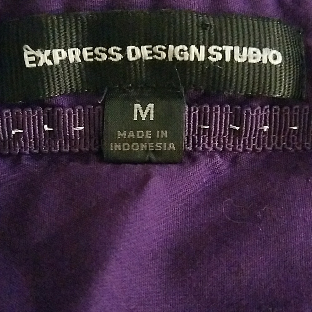 Express Fitted Button Up, Size M - image 4